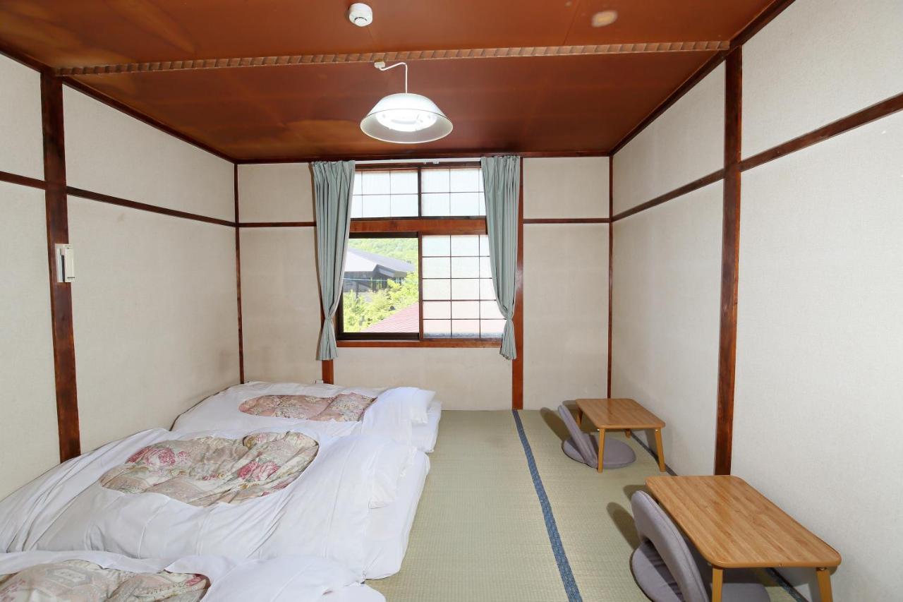 Guest House Shikotsu Kamui Chitose  Exteriör bild